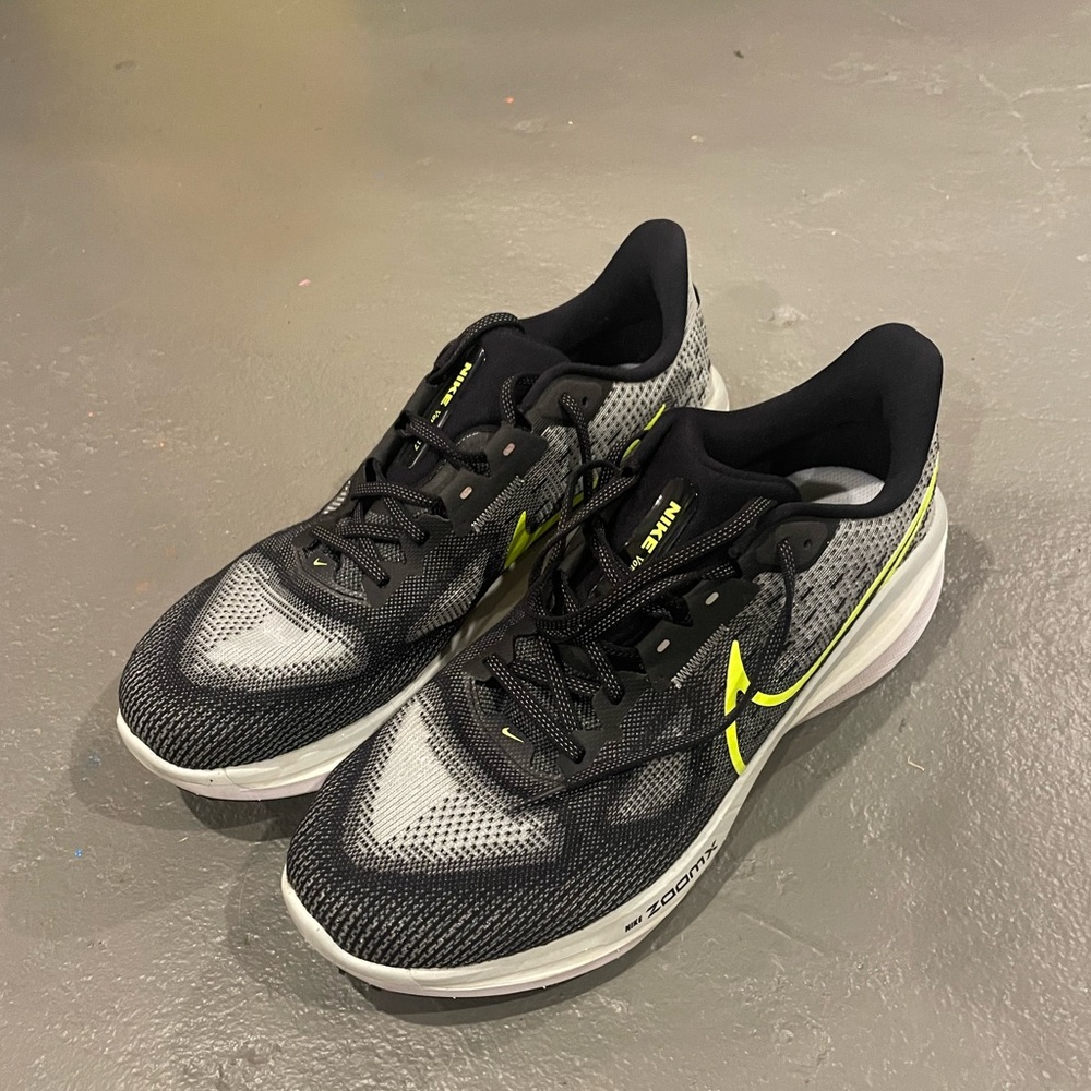 Nike Vomero 17 - Mens 11